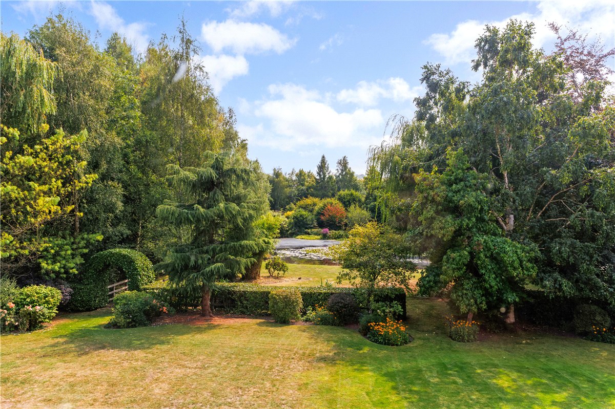 7 bedroom House, Milton Lilbourne, Pewsey, SN9 - Available, Image 3