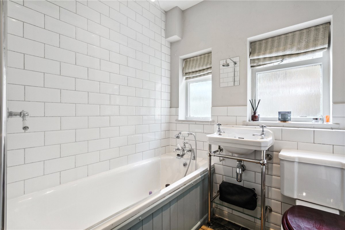 2 bedroom Maisonette, Ingelow Road, London, SW8 - Sold, Image 6