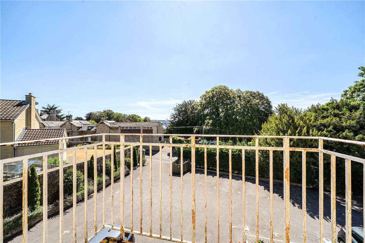 3 bedroom Flat, Weston Lane, Bath, BA1 - Available, Image 18