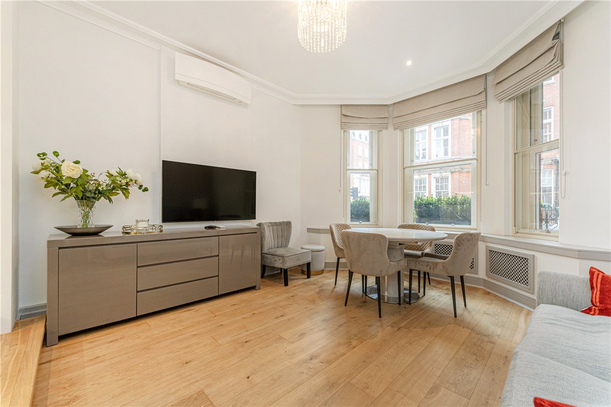 2 bedroom Flat, Park Street, Mayfair, W1K - Available, Image 10