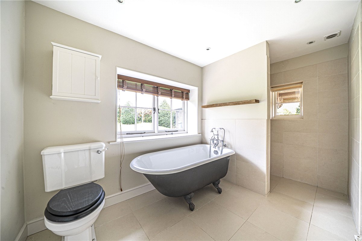 4 bedroom House, North Park Farm, Little Somborne, SO20 - Available, Image 9