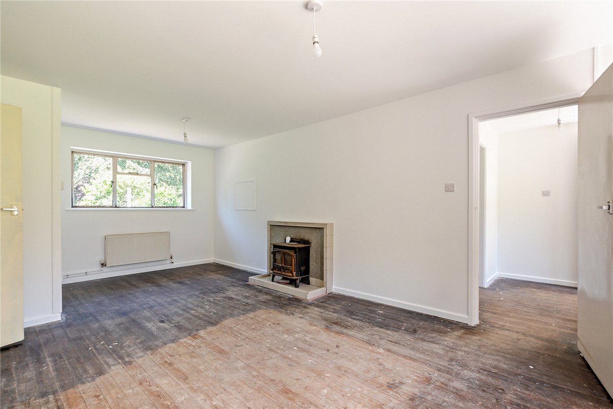 2 bedroom Bungalow, Ashford Hill Road, Headley, RG19 - Sold STC, Image 8
