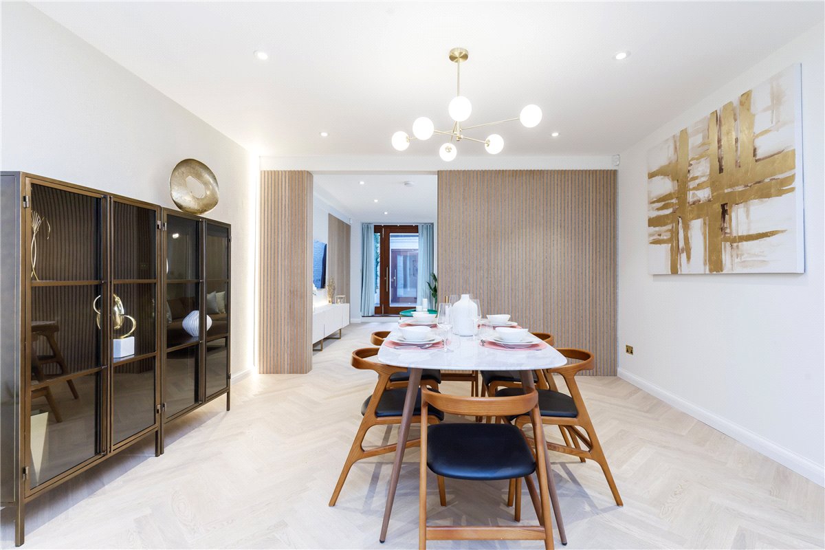 3 bedroom Maisonette, Cornwall Gardens, South Kensington, SW7 - Available, Image 27