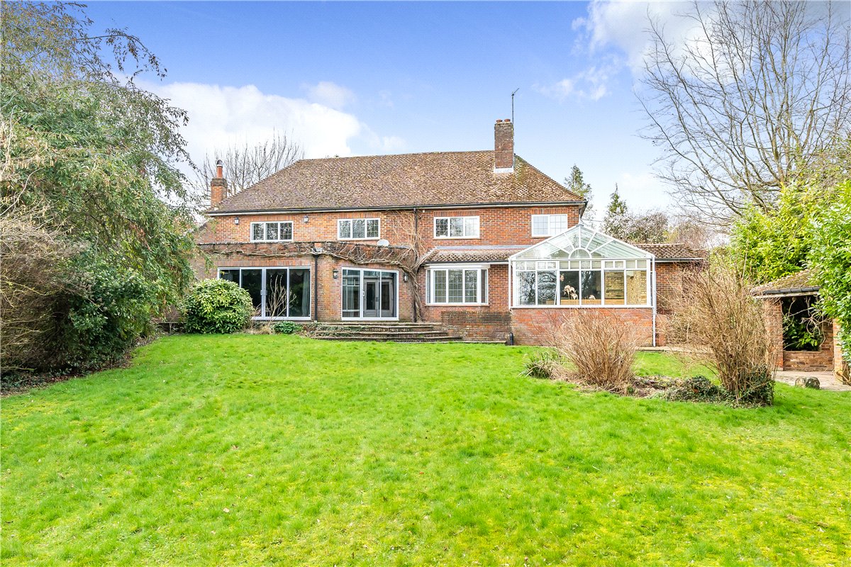 5 bedroom House, Bacombe Lane, Wendover, HP22 - Available, Image 17
