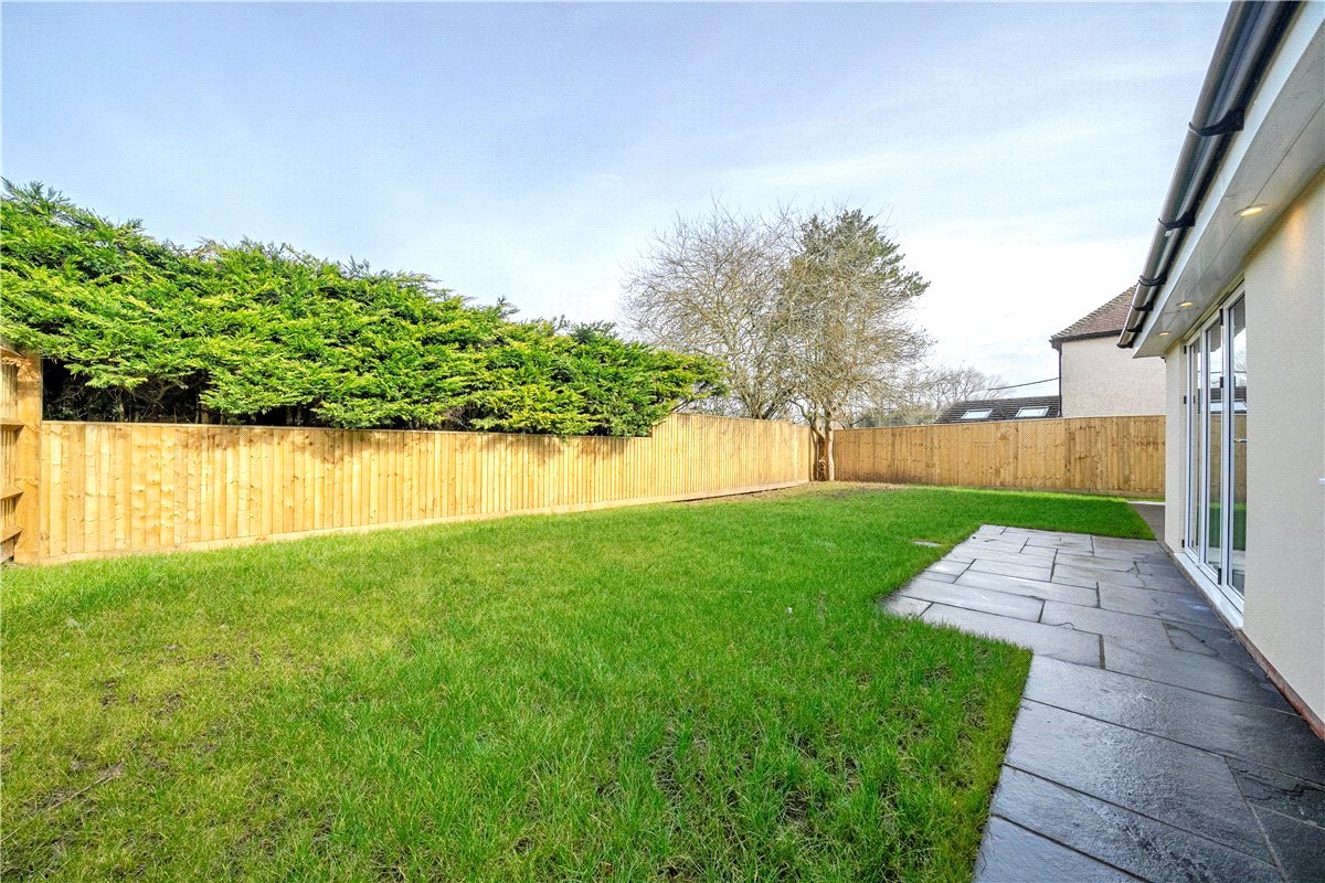 3 bedroom House, Elcot Lane, Marlborough, SN8 - Available, Image 8