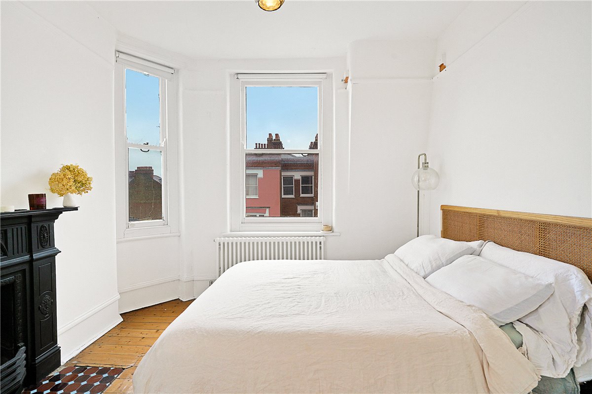 1 bedroom Flat, Waldemar Avenue, London, SW6 - , Image 3