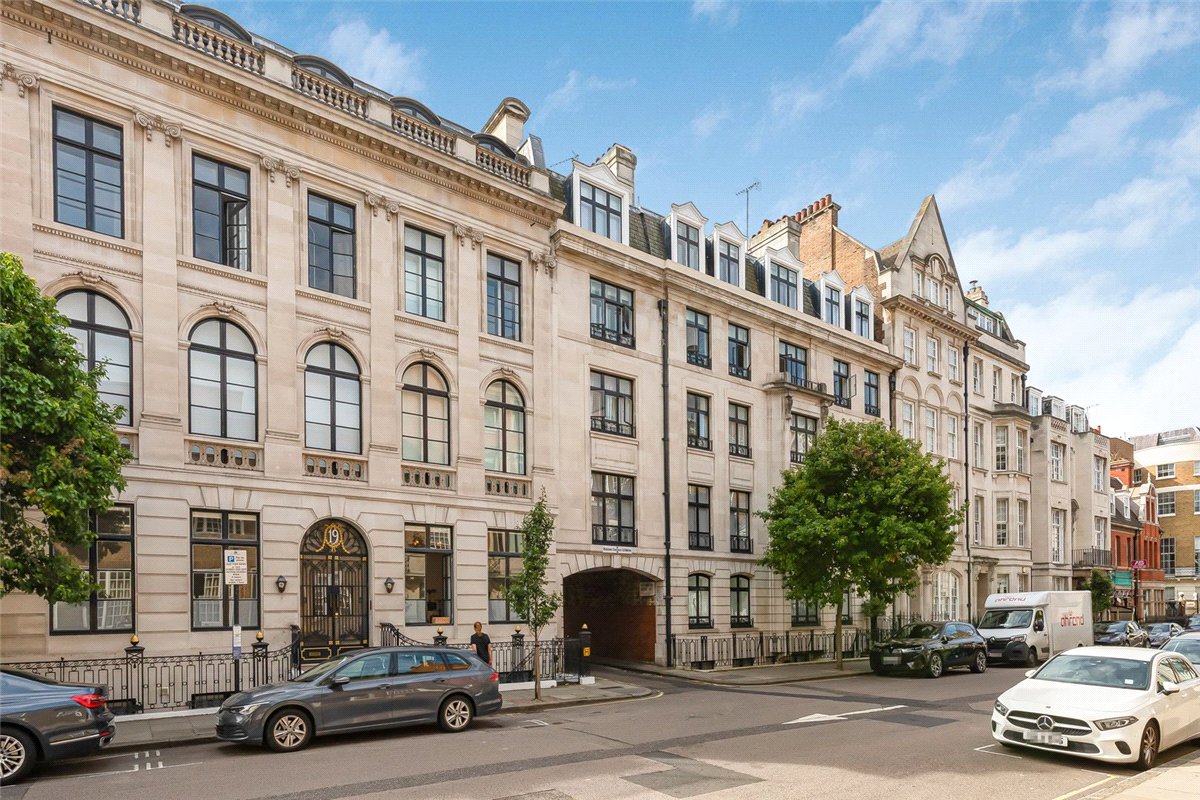 3 bedroom Flat, Weymouth Street, Marylebone, W1G - Available, Image 20