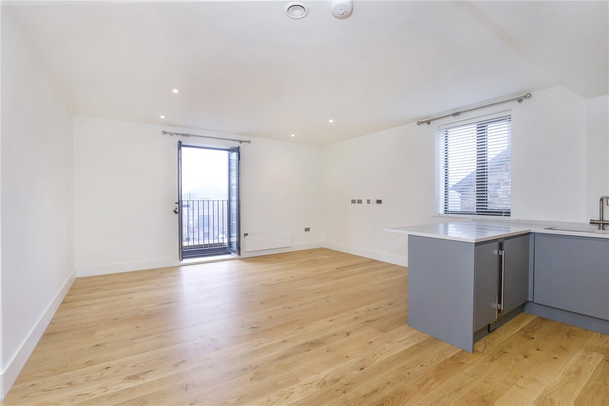 2 bedroom Flat, Station Parade, Harrogate, HG1 - , Image 1