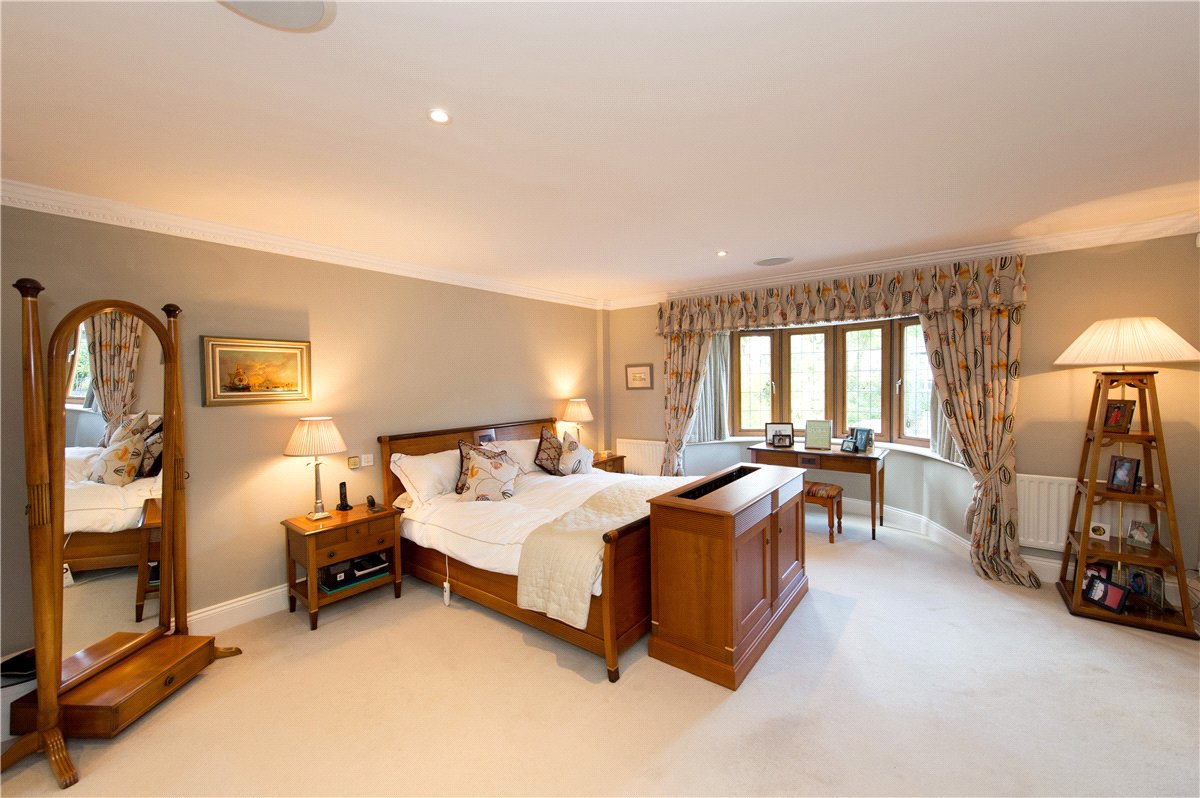 5 bedroom House, Fulwith Mill Lane, Harrogate, HG2 - Available, Image 8