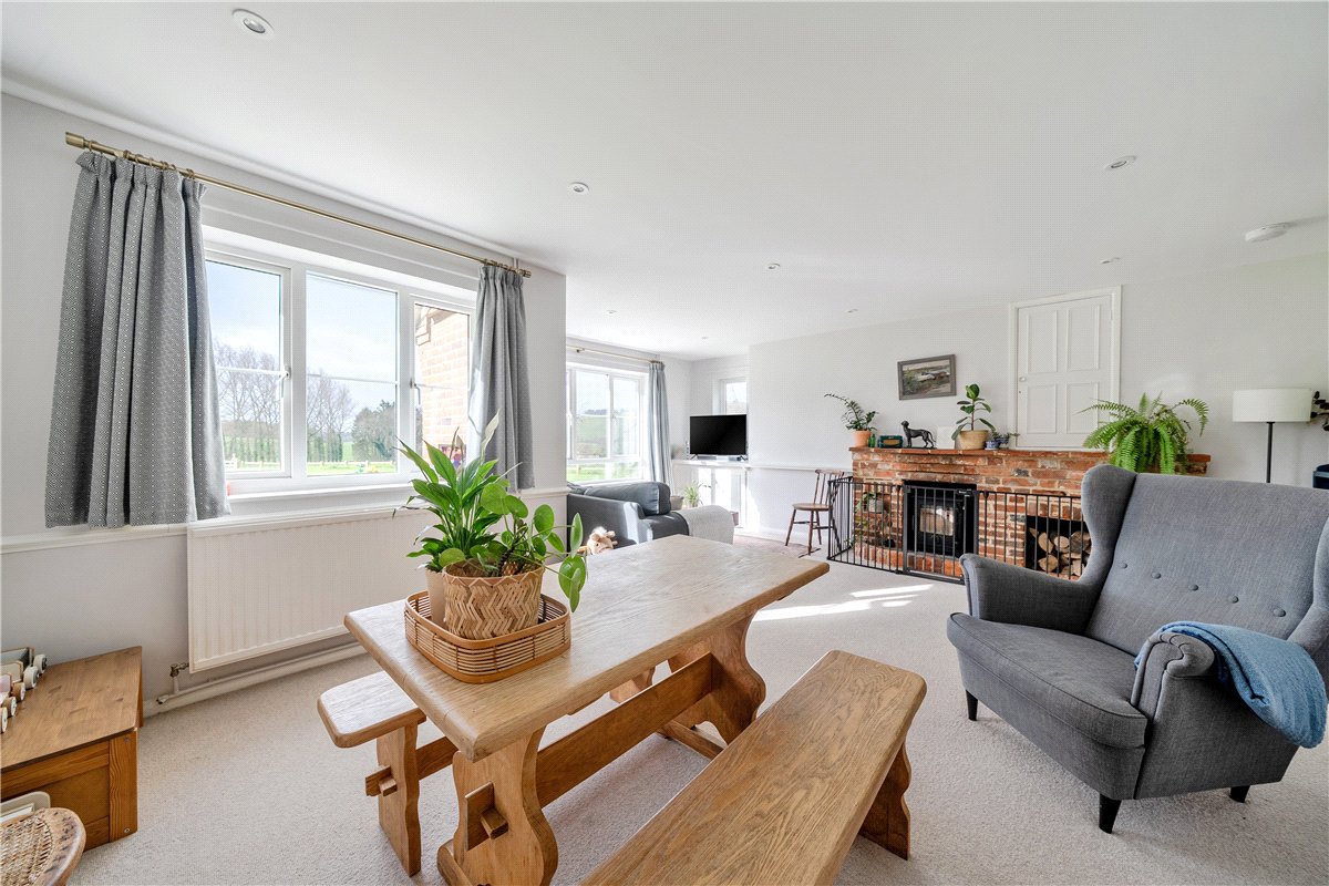 3 bedroom Bungalow, Combe, Hungerford, RG17 - Let Agreed, Image 9
