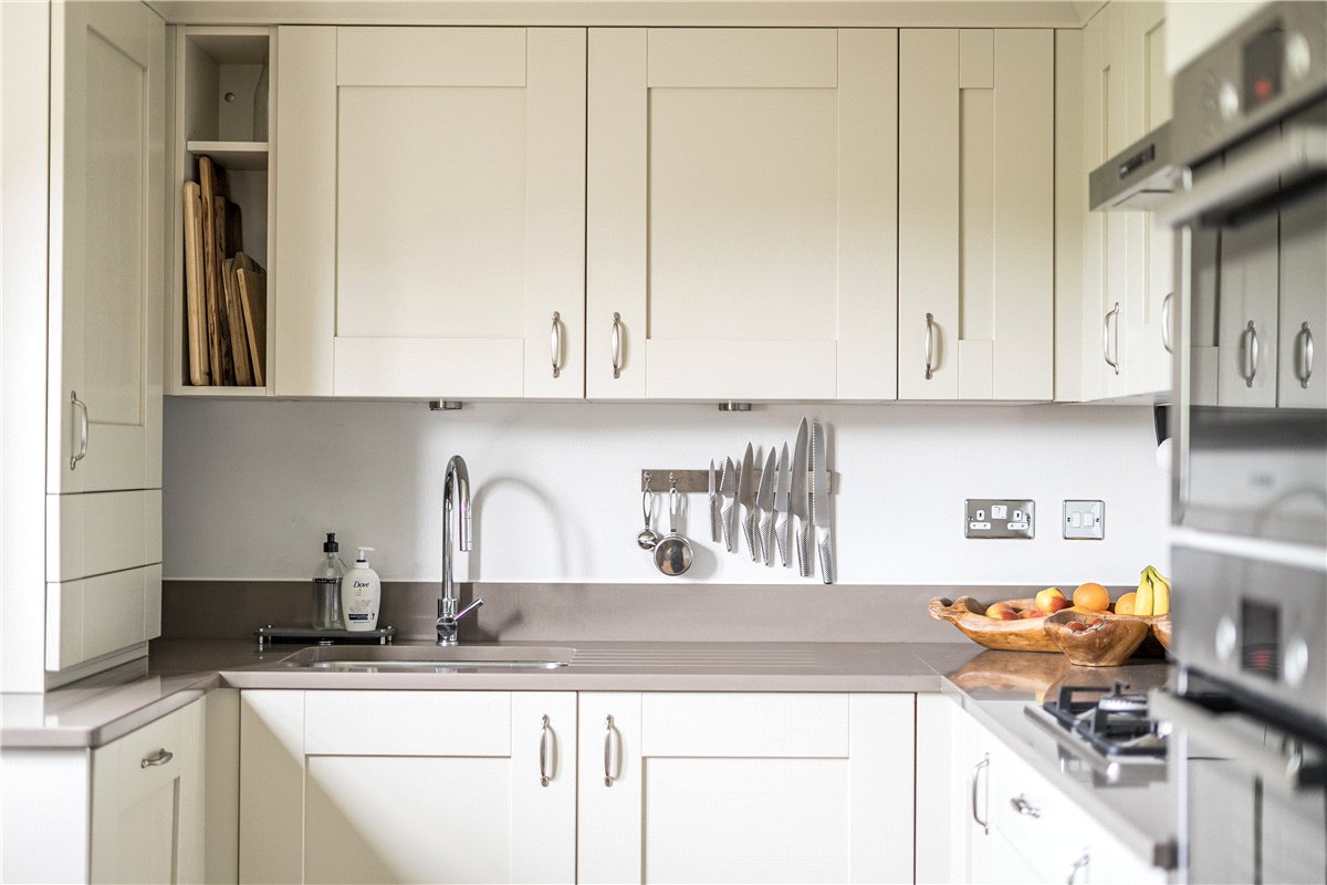 2 bedroom Flat, Fortescue Street, Norton St. Philip, BA2 - Available, Image 3