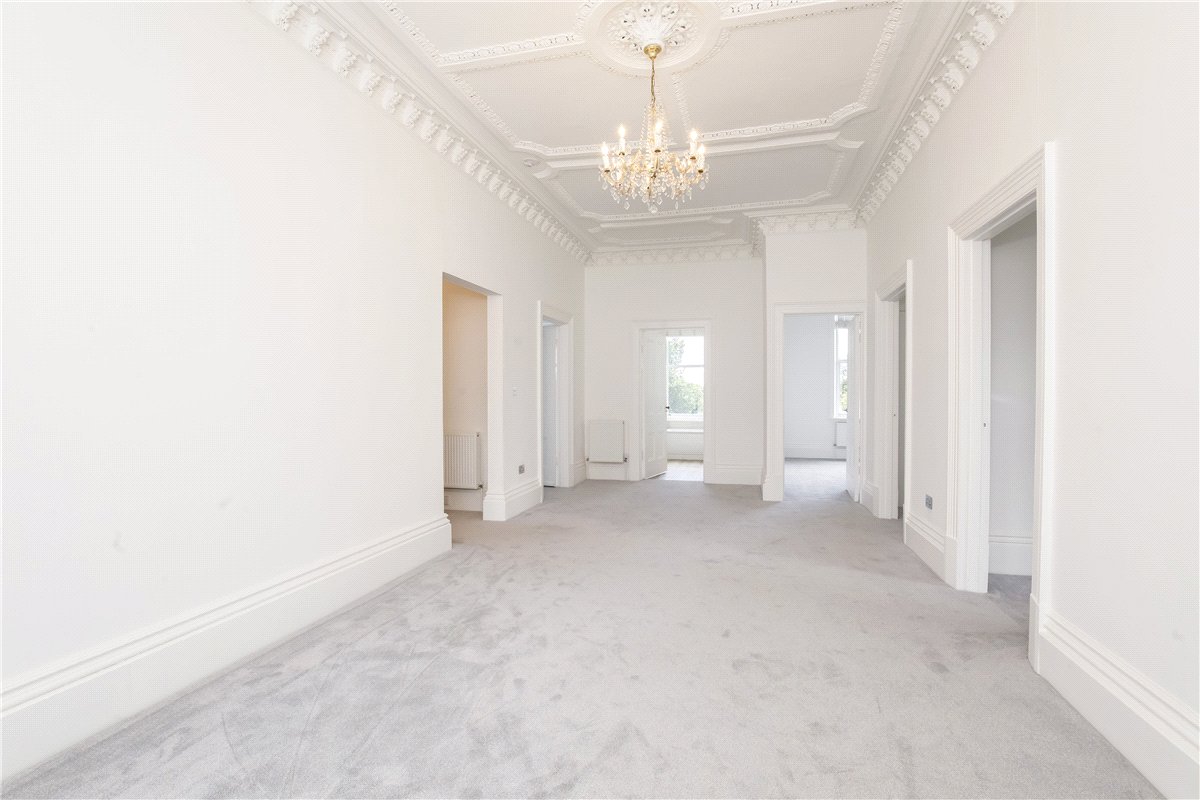 3 bedroom Flat, Leeds Road, Harrogate, HG2 - Available, Image 3