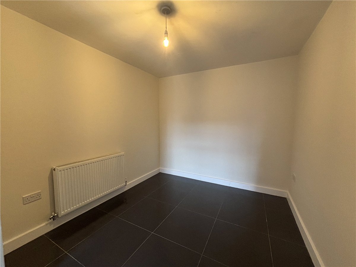 4 bedroom House, Comelybank Drive, Mexborough, S64 - Available, Image 2