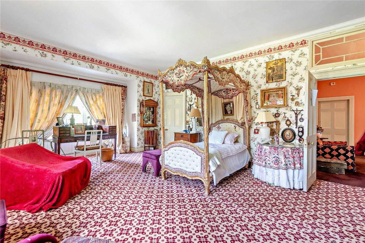 5.5 Sq Ft Country Estate, Priest Hill, Old Windsor, SL4 - Available, Image 1