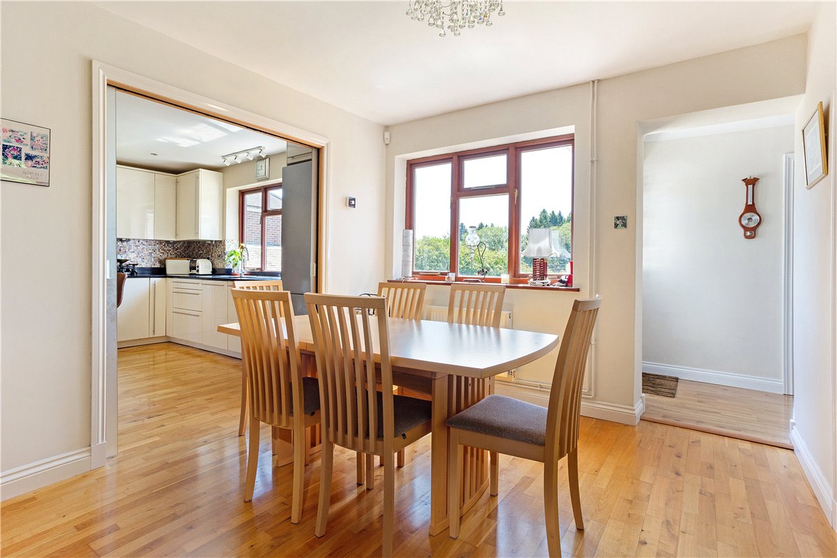 4 bedroom Bungalow, Bucklebury Alley, Cold Ash, RG18 - Sold STC, Image 19