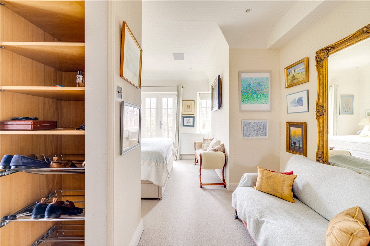 5 bedroom House, Ellerton Road, London, SW18 - Available, Image 17
