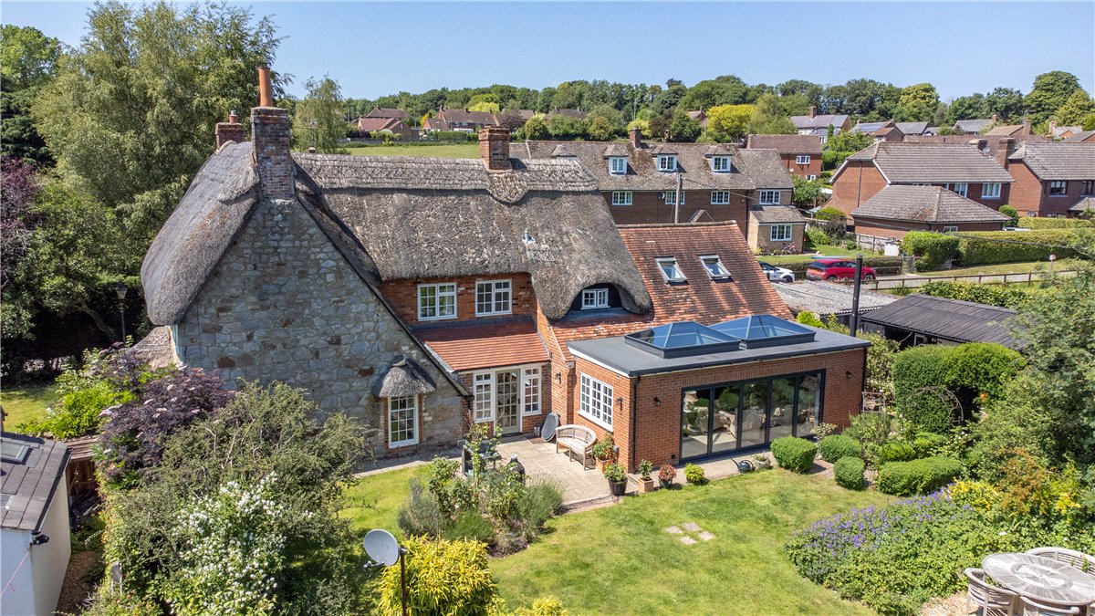 4 bedroom House, Lower Fyfield, Marlborough, SN8 - Available, Image 17