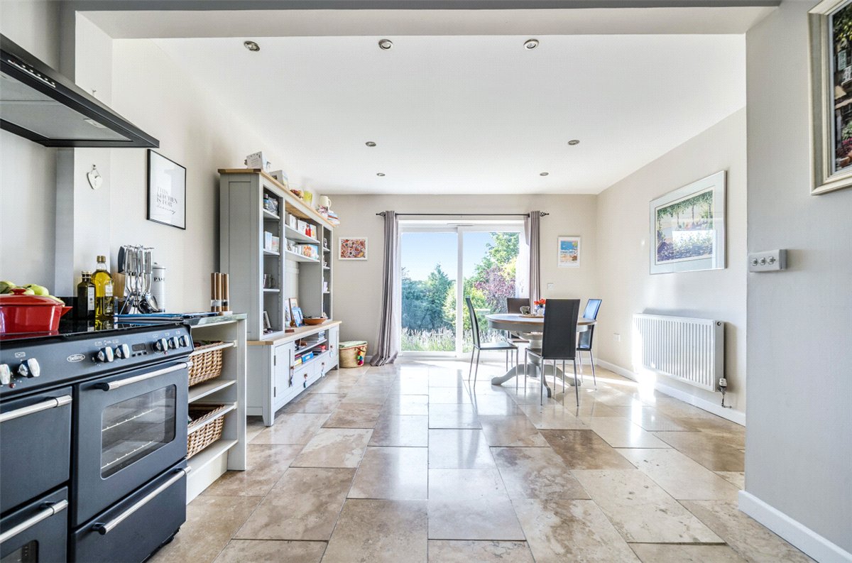 4 bedroom House, Manton Hollow, Manton, SN8 - Sold, Image 2