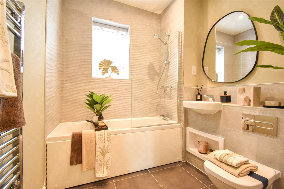 2 bedroom Maisonette, Saffron Way, Cherry Hinton, CB1 - Available, Image 7