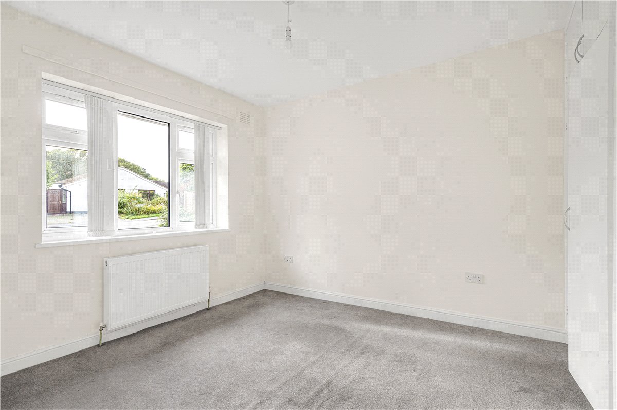 3 bedroom Bungalow, Cromwell Lane, Burton Green, CV8 - Available, Image 6