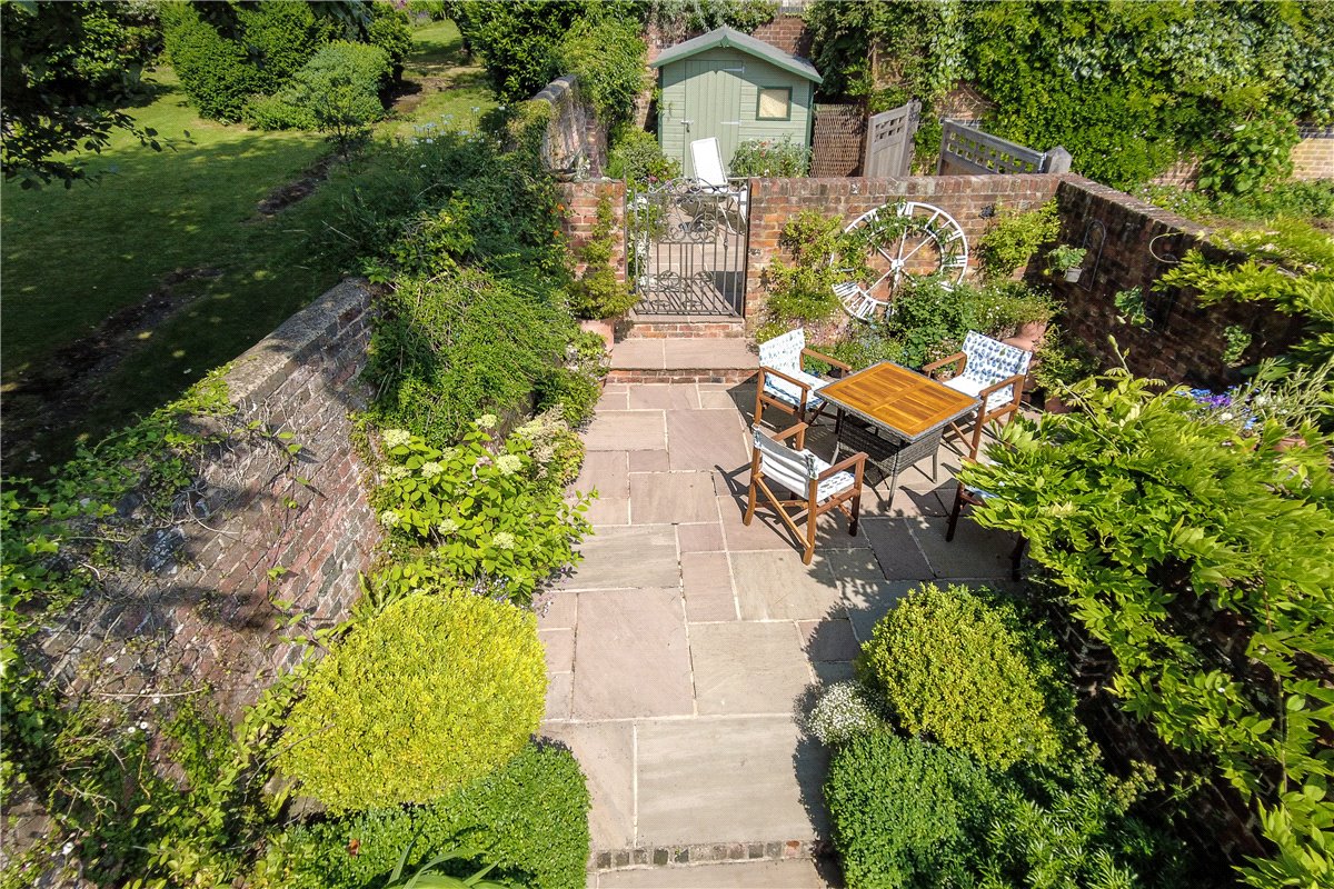 3 bedroom House, Neates Yard, Marlborough, SN8 - Sold, Image 5