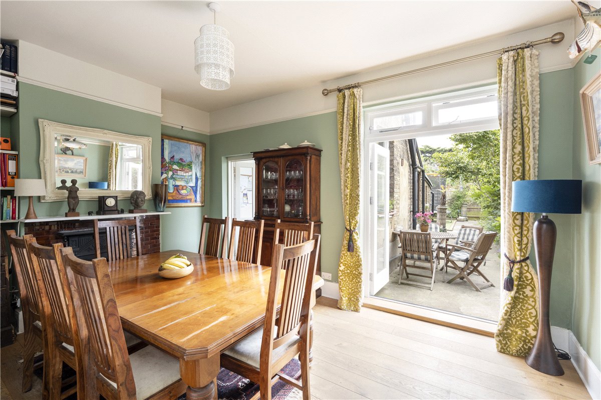 3 bedroom House, Bellevue Village, Wandsworth Common, SW17 - Available, Image 3