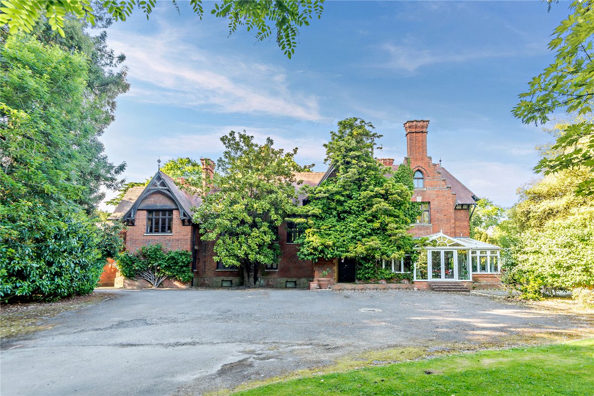 5.5 Sq Ft Country Estate, Priest Hill, Old Windsor, SL4 - Available