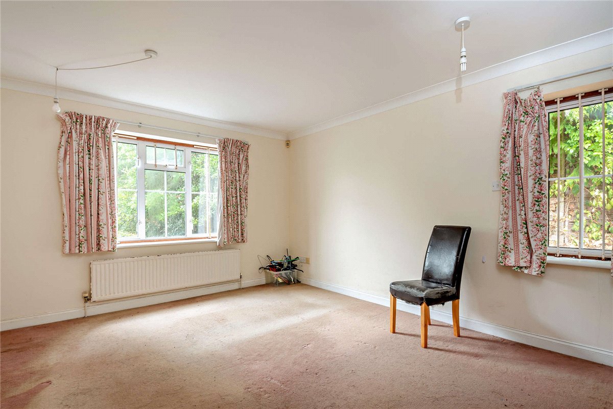 3 bedroom House, Wash Water, Newbury, RG20 - Available, Image 13