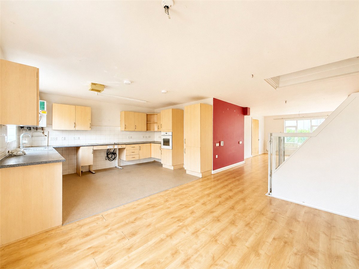 4 bedroom House, Sweetpea Way, Cambridge, CB4 - Available, Image 2