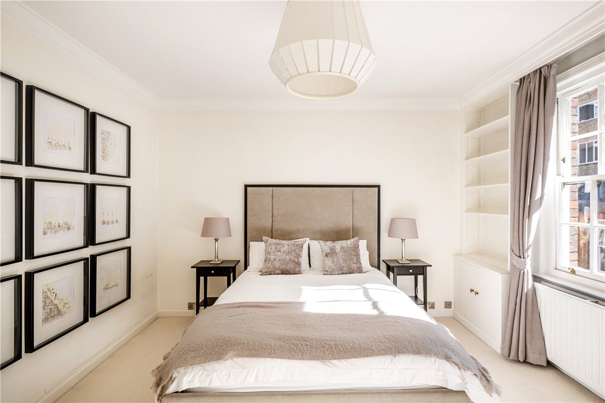 2 bedroom Flat, Reeves Mews, Mayfair, W1K - Available, Image 8