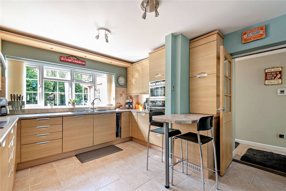 4 bedroom House, Ashford Hill Road, Headley, RG19 - Available, Image 1