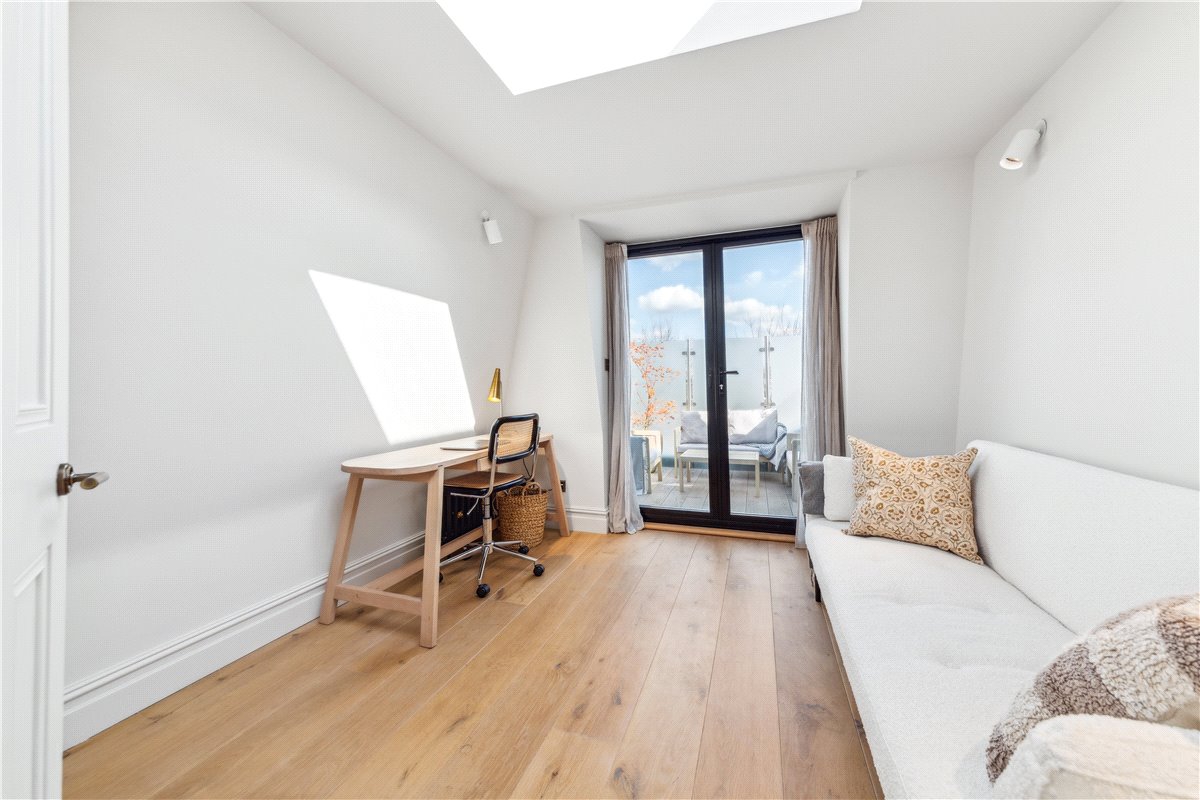 3 bedroom Maisonette, Trentham Street, Wandsworth, SW18 - Sold, Image 16