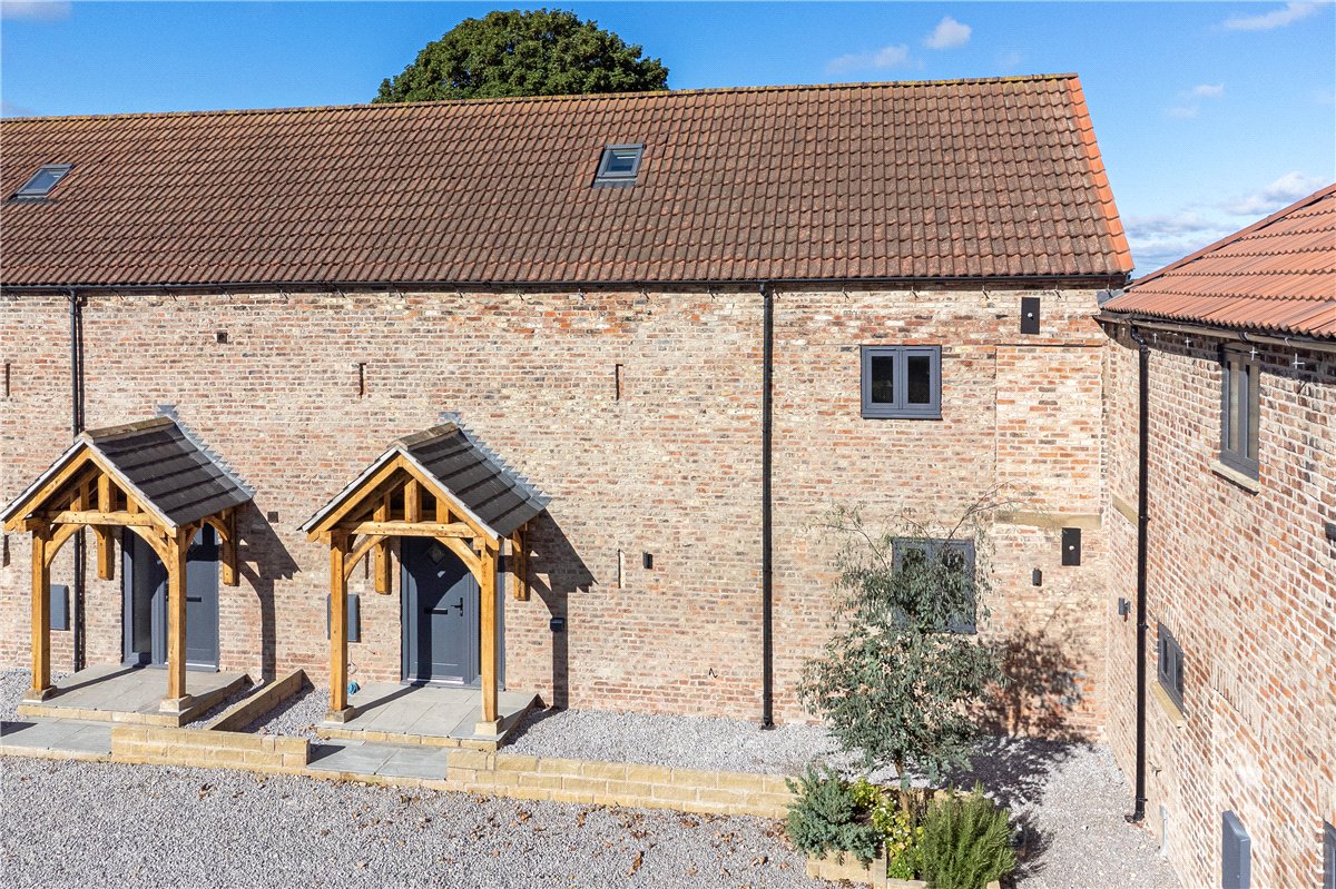 4 bedroom Cottage, Sycamore Barn, Camela Lane, Camblesforth, YO8 - Available, Image 17