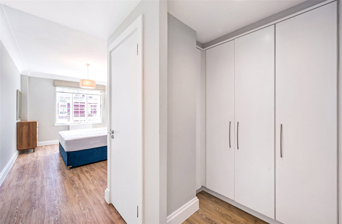 2 bedroom Flat, Stafford Court, Kensington High Street, W8 - Available, Image 6