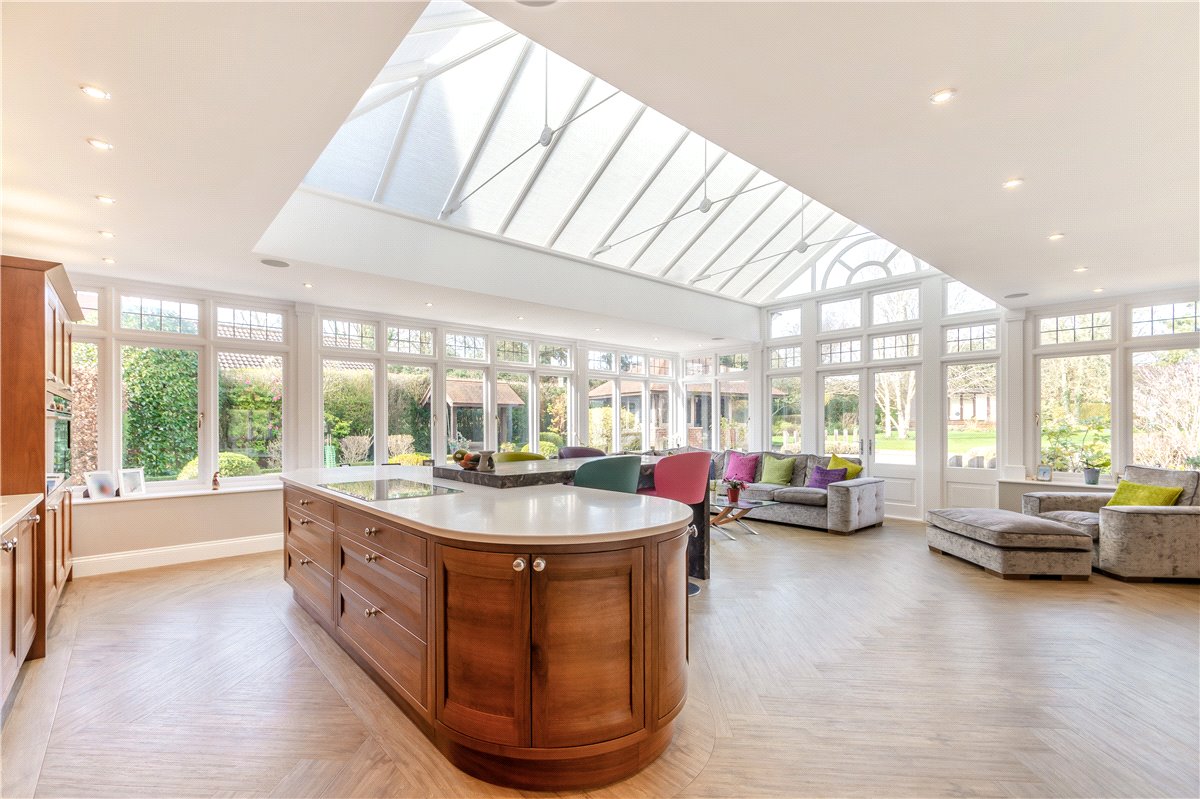 6 bedroom House, Fulwith Mill Lane, Harrogate, HG2 - Available, Image 13