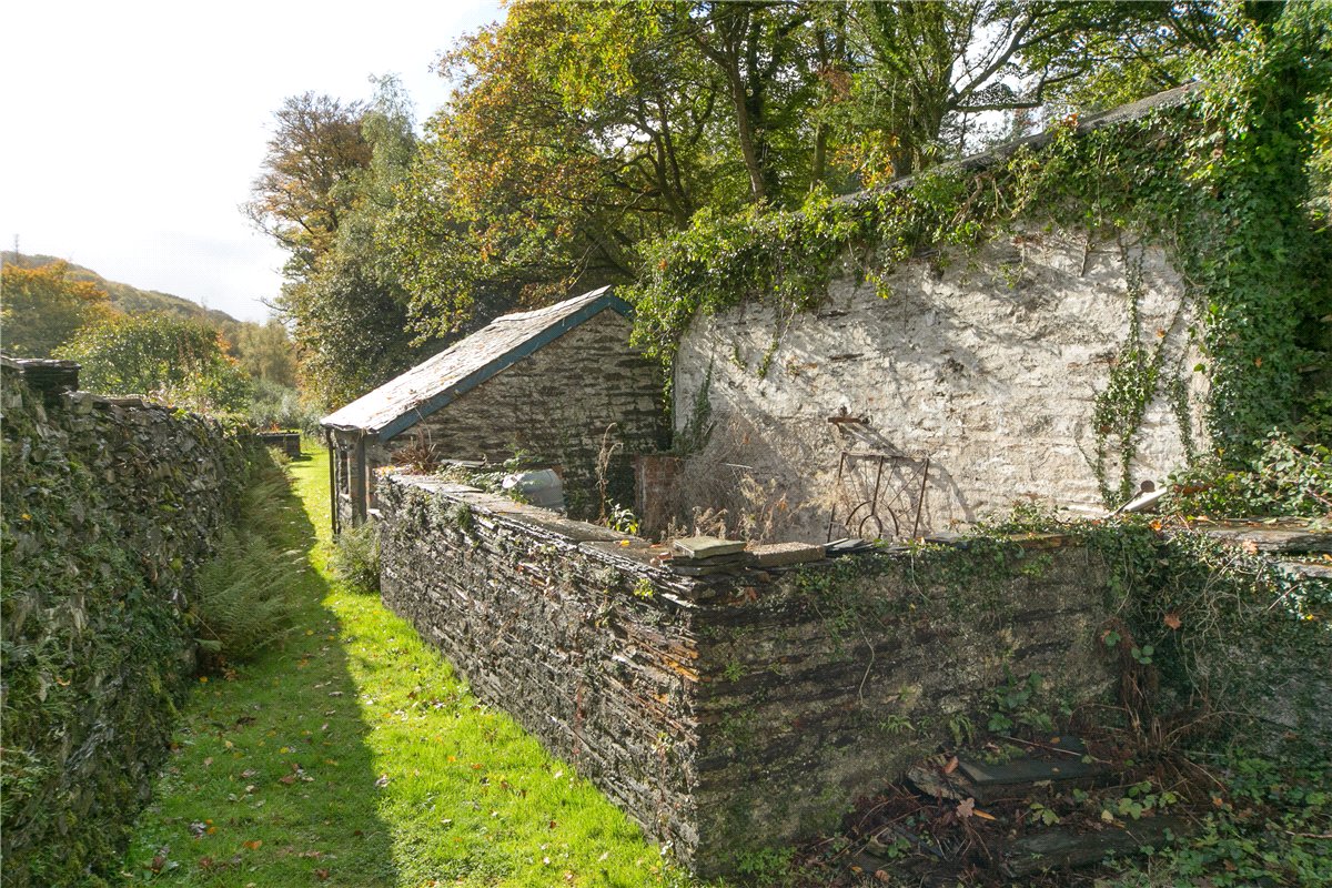 11 bedroom House, Talsarnau, Gwynedd, LL47 - Available, Image 15