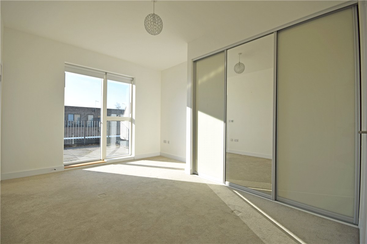 3 bedroom House, Lilywhite Drive, Cambridge, CB4 - , Image 10