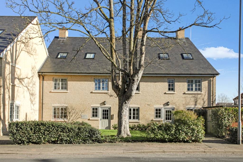 1 bedroom Flat, High Street, Trumpington, CB2 - 