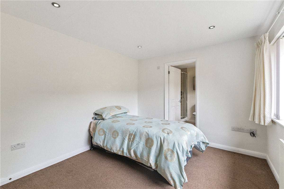 3 bedroom Bungalow, West Manton, Manton, SN8 - Sold STC, Image 9