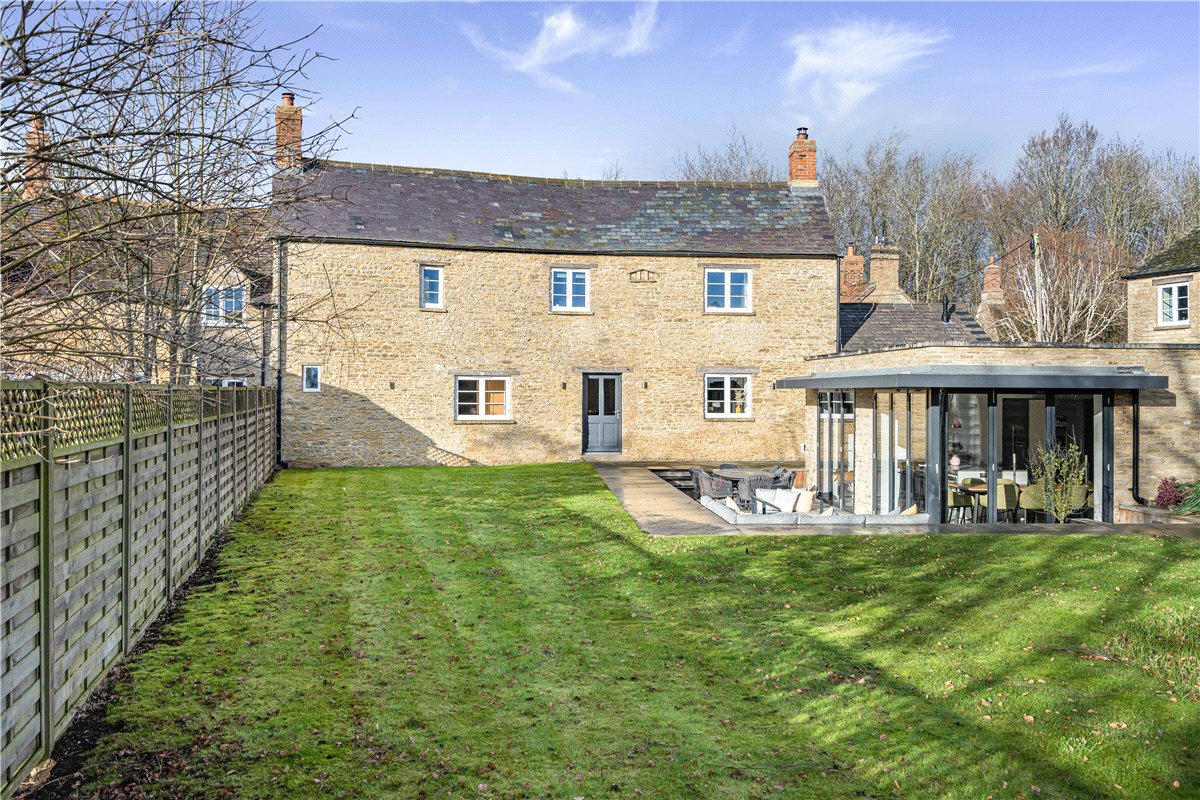 4 bedroom House, Weston Road, Bletchingdon, OX5 - Available, Image 36