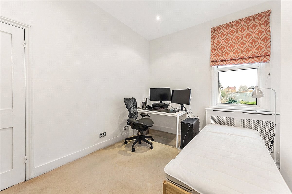2 bedroom Flat, Munster Road, London, SW6 - , Image 4
