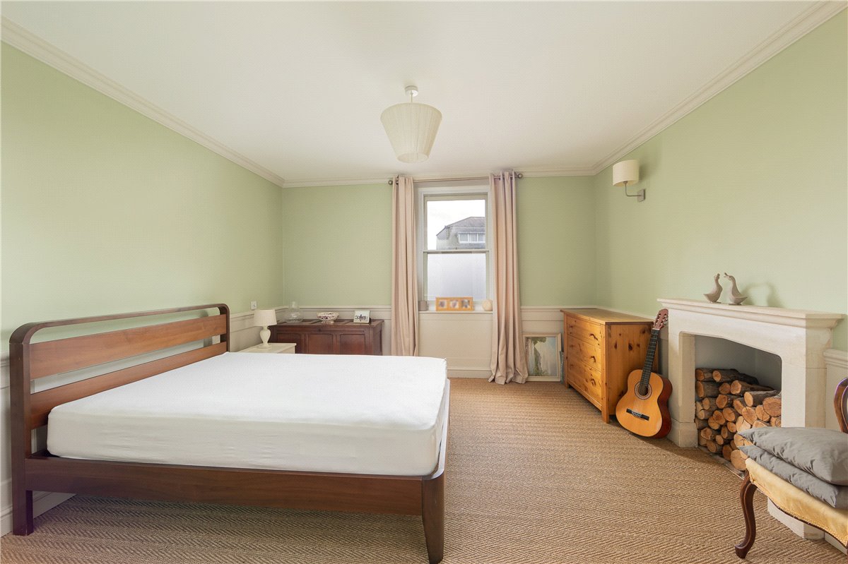 2 bedroom Flat, Lansdown Road, Bath, BA1 - Available, Image 5