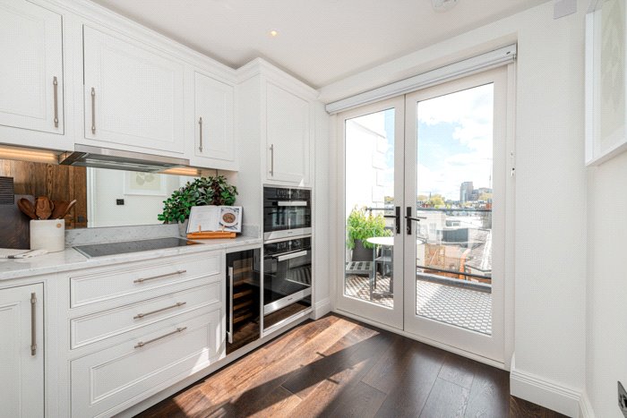 2 bedroom Flat, Prince of Wales Terrace, Kensington, W8 - Available, Image 27