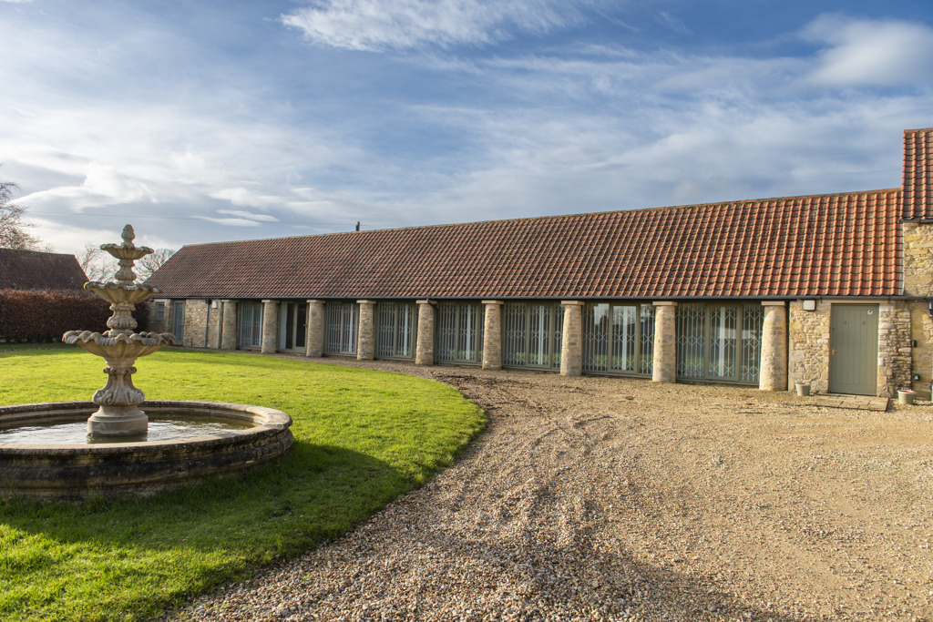522 Sq Ft, Charlton Park, Malmesbury, SN16 - Available, Image 4