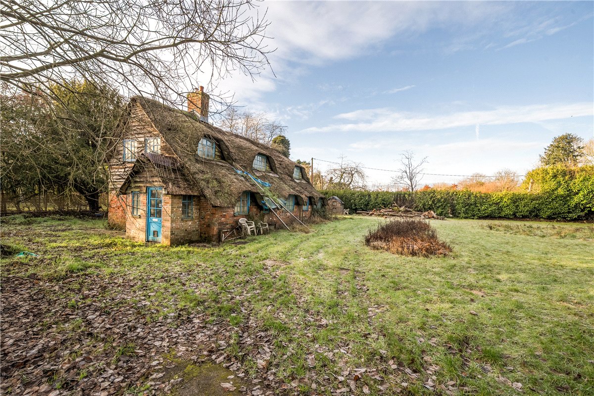 3 bedroom House, Westcourt, Burbage, SN8 - Sold STC, Image 15