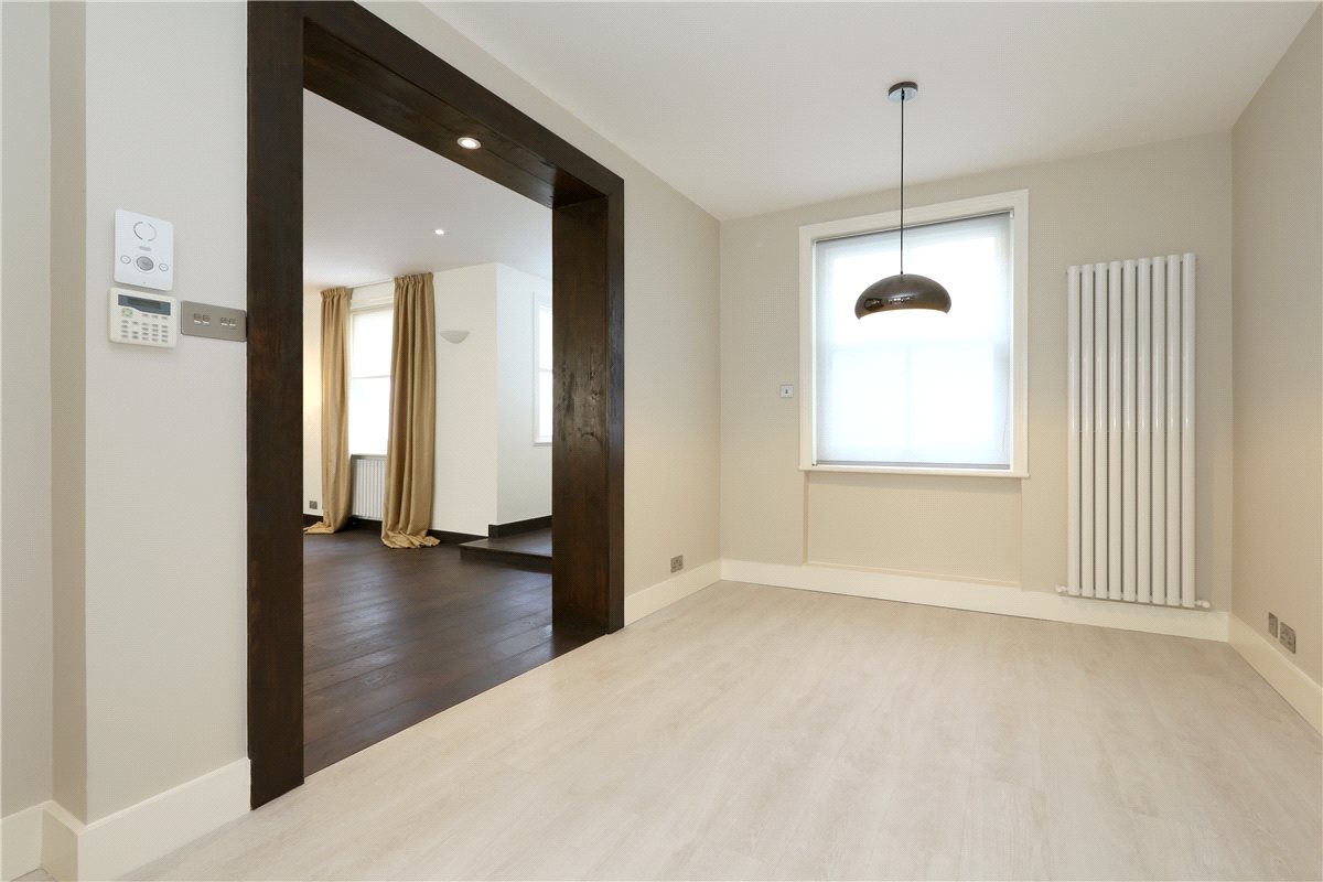 2 bedroom House, Devonshire Mews South, London, W1G - Available, Image 4