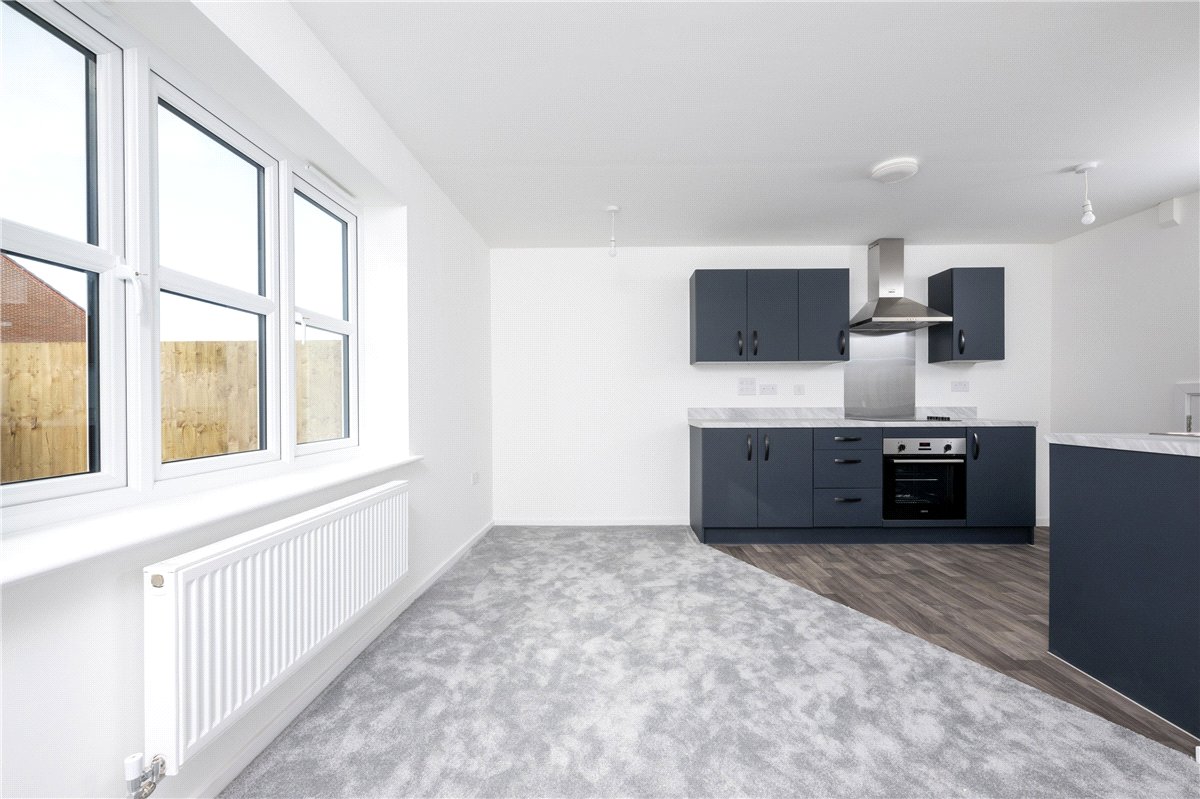 1 bedroom House, Princess Gardens, Bishops Green, RG20 - Available, Image 3