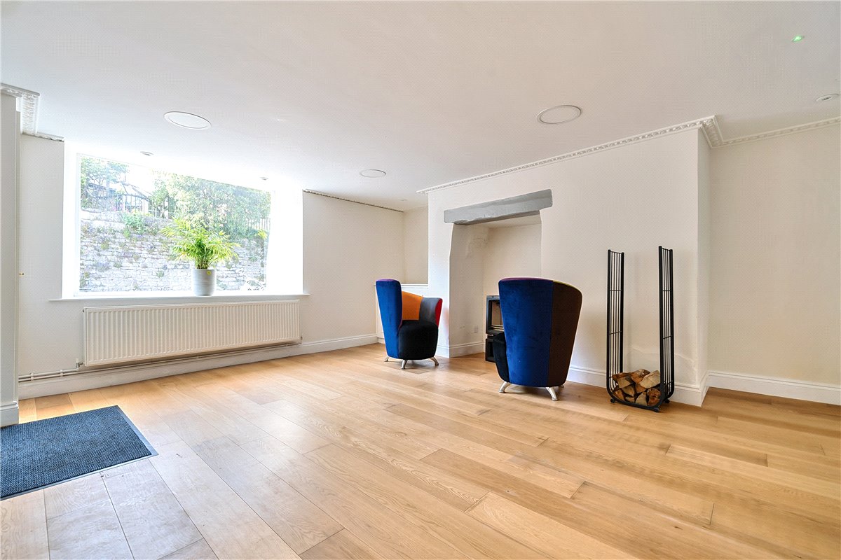 2 bedroom Cottage, High Street, Batheaston, BA1 - Sold, Image 9