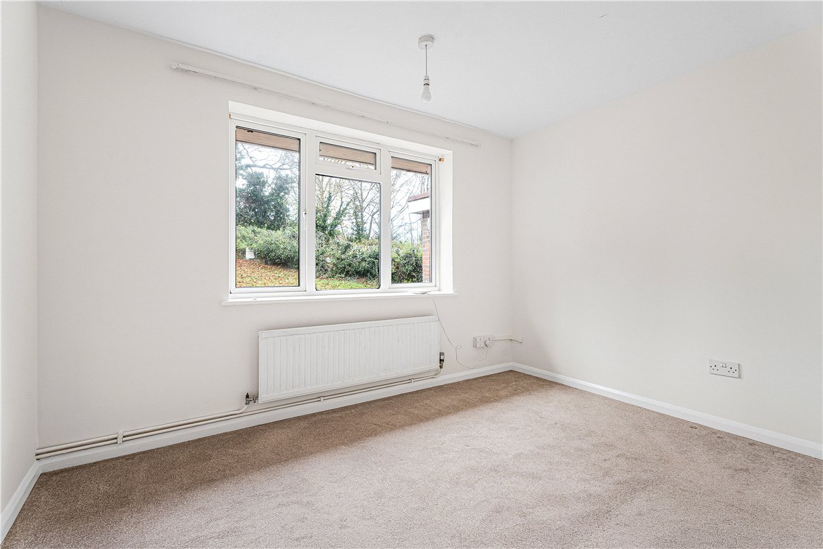 4 bedroom Bungalow, South Street, Wendover, HP22 - Available, Image 13