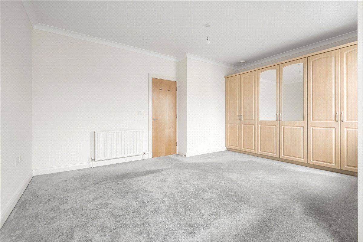 3 bedroom House, Ford Road, Tortington, BN18 - Available, Image 9